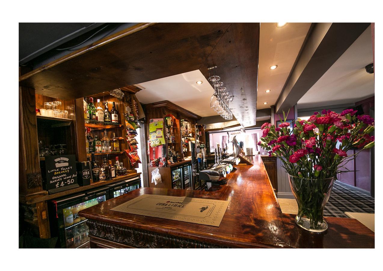 The Cross Inn 헵덴브릿지 외부 사진